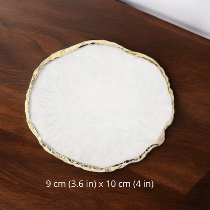 Geode edge ceramic candle plate with gold rim, 9 cm by 10 cm
