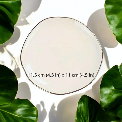Round white ceramic candle plate with gold rim, 11.5 cm by 11 cm