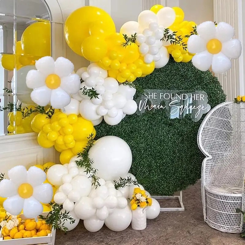 Honeybee Balloon | Sunflower Garland Arch | Sunshine birthday Deco | Baby Shower | Lemonade Birthday | Daisy Flower White Yellow Balloon